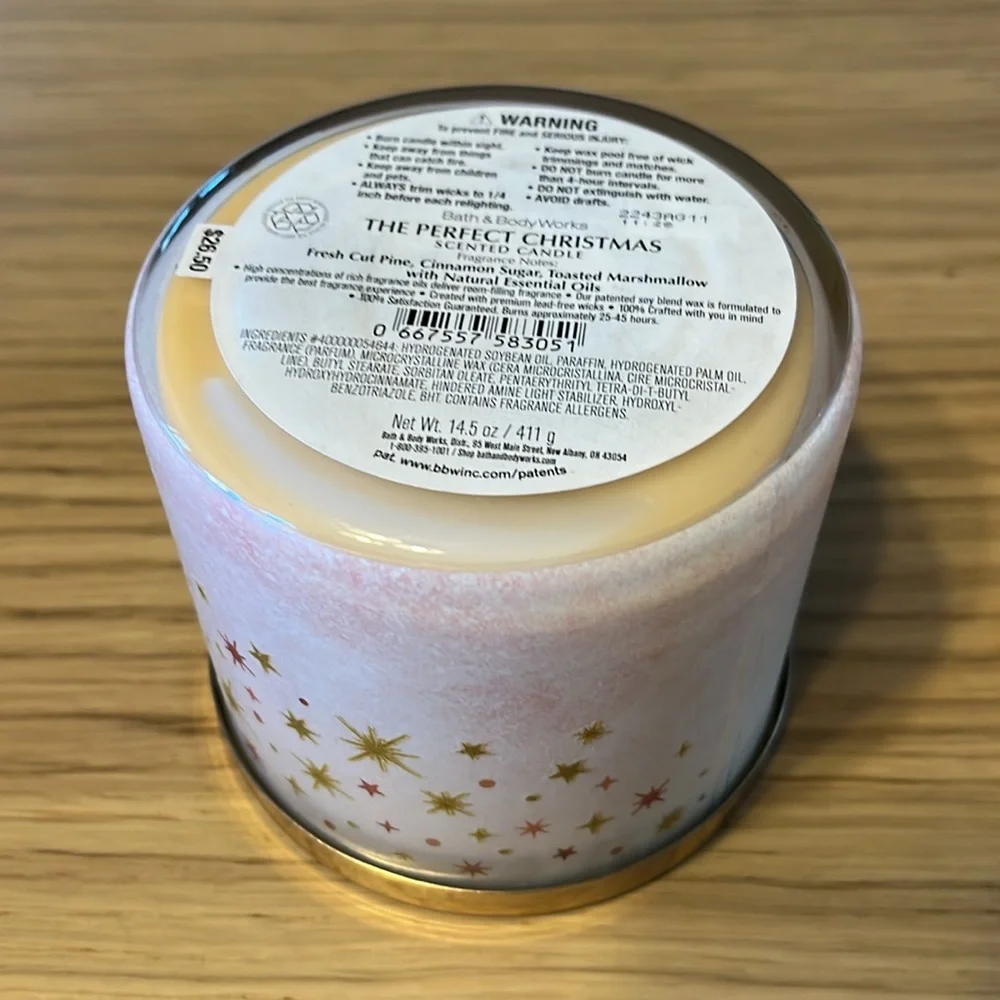 Bath & Body Works 3 Wick Candle. The Perfect Christmas.
